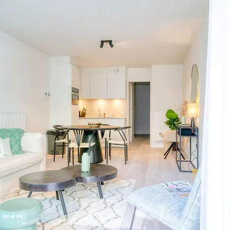 Cozy 5-person Near The In *